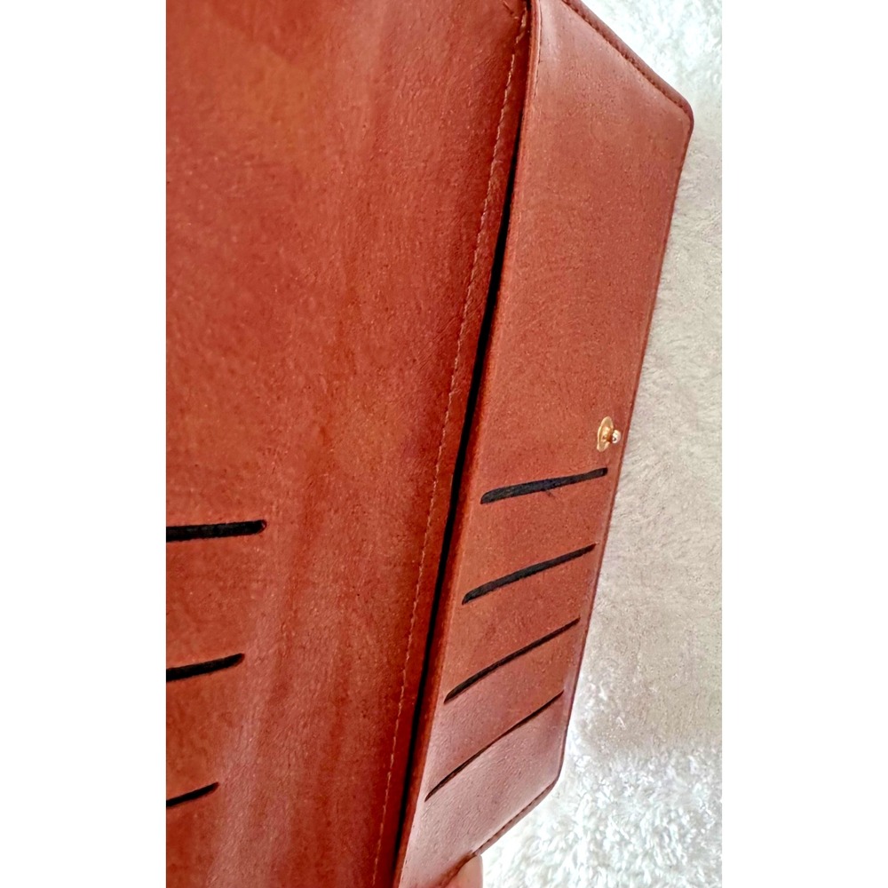 Hand Tooled Brown Leather Floral Wallet‎ Trifold Magnetic Closure - Picture 7 of 10